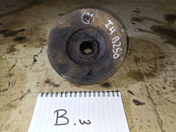 International b250 oil crank pulley