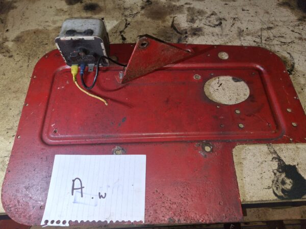 International b250 engine battery head board