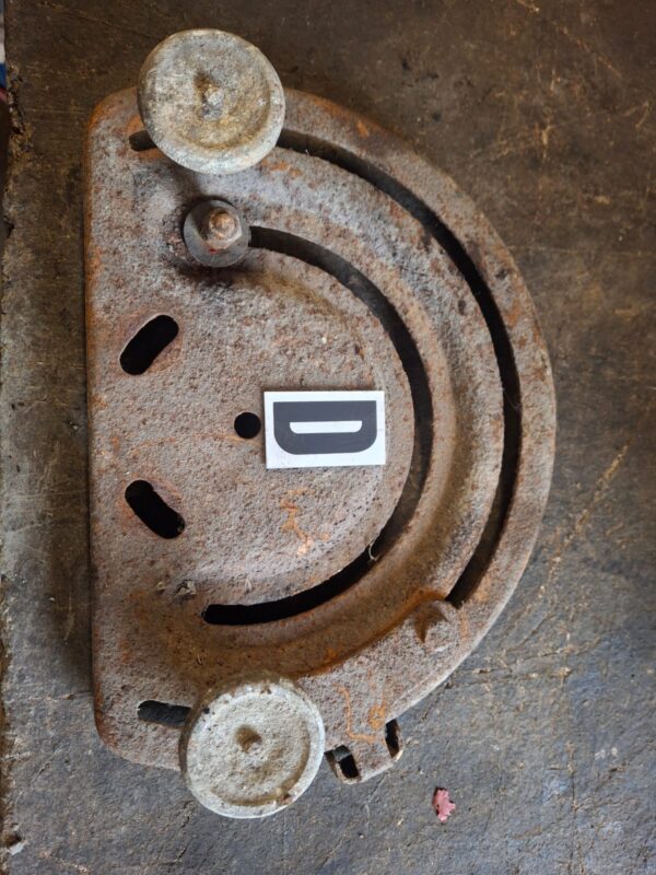 Massey Ferguson 35 Hydraulic quadran back plate