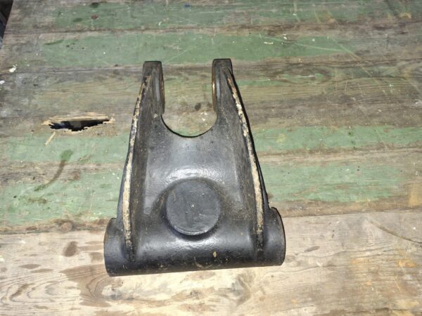 Manitou 630 head stock Dog leg 26940480 52562480 - Image 2